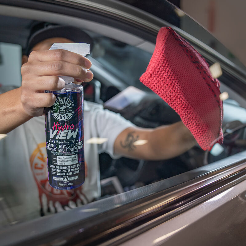 Chemical Guys HydroView Ceramic Glass Cleaner & Coating - 16oz – Hobby Shop  Garage