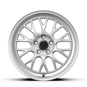 fifteen52 Holeshot RSR 18x8.5 5x112 42mm ET 57.1mm Center Bore Radiant Silver