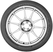 Yokohama Advan A052 Tire - 255/40R17 98W